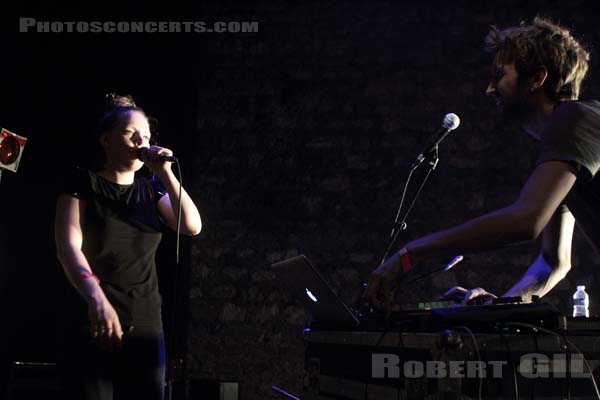 SYLVAN ESSO - 2014-05-19 - PARIS - Cafe de la Danse - 